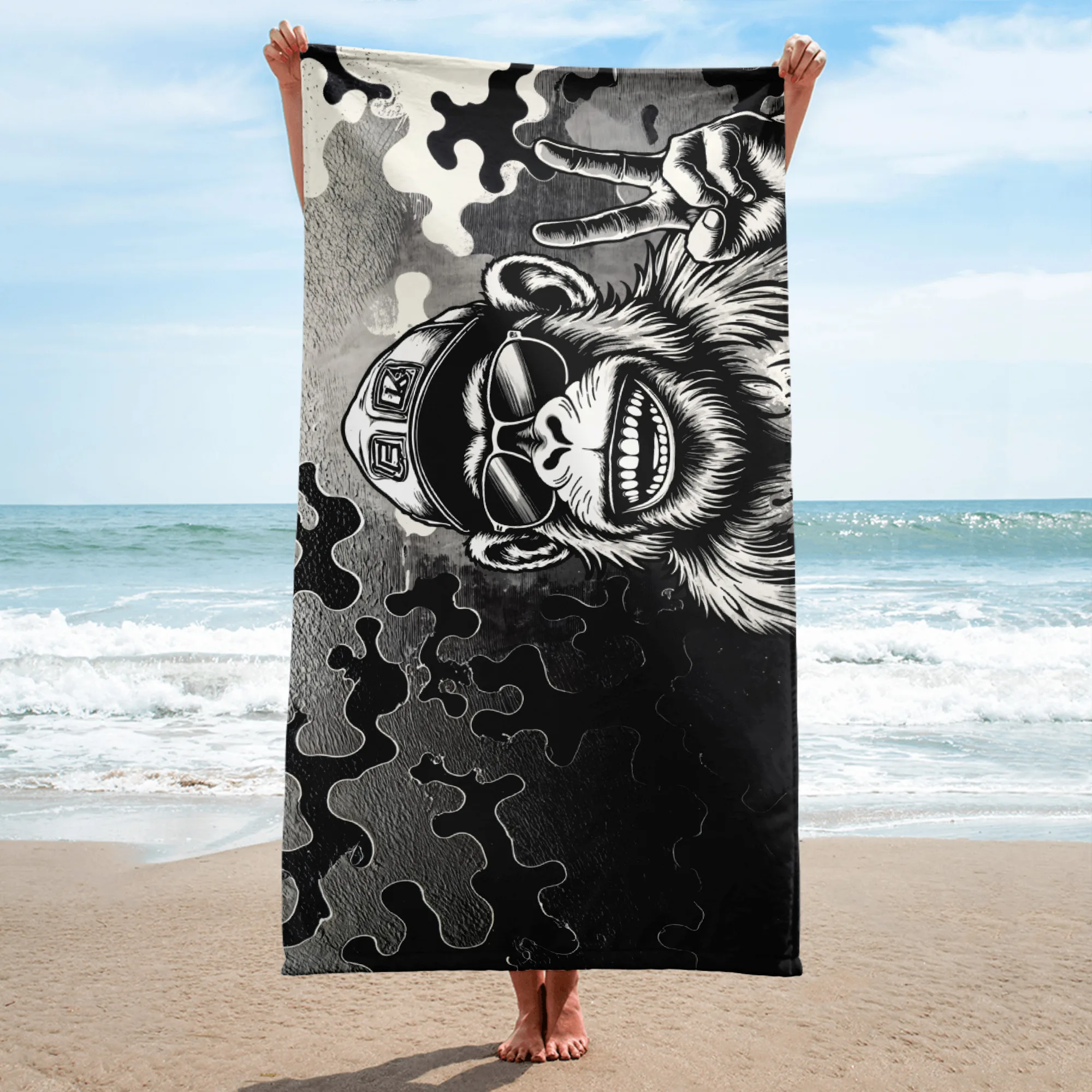 Karma Works Monkey | Badehandtuch