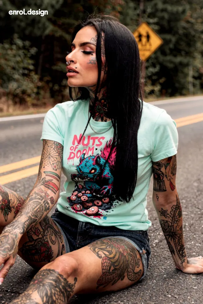 EnrolShop - Werbung - Women - Zombie - Edition 06 Kopie